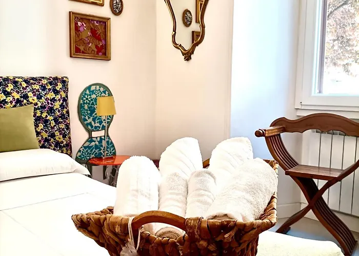 Festina Lente Apartment
