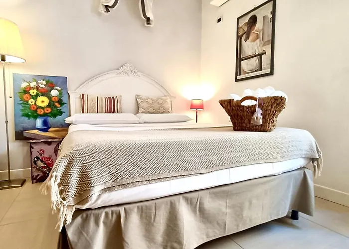Festina Lente Apartment