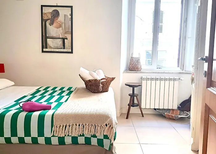 Apartment Festina Lente Rome